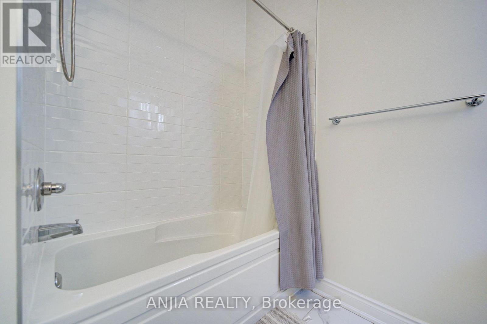 107 Guardhouse Crescent, Markham, ON photo 30