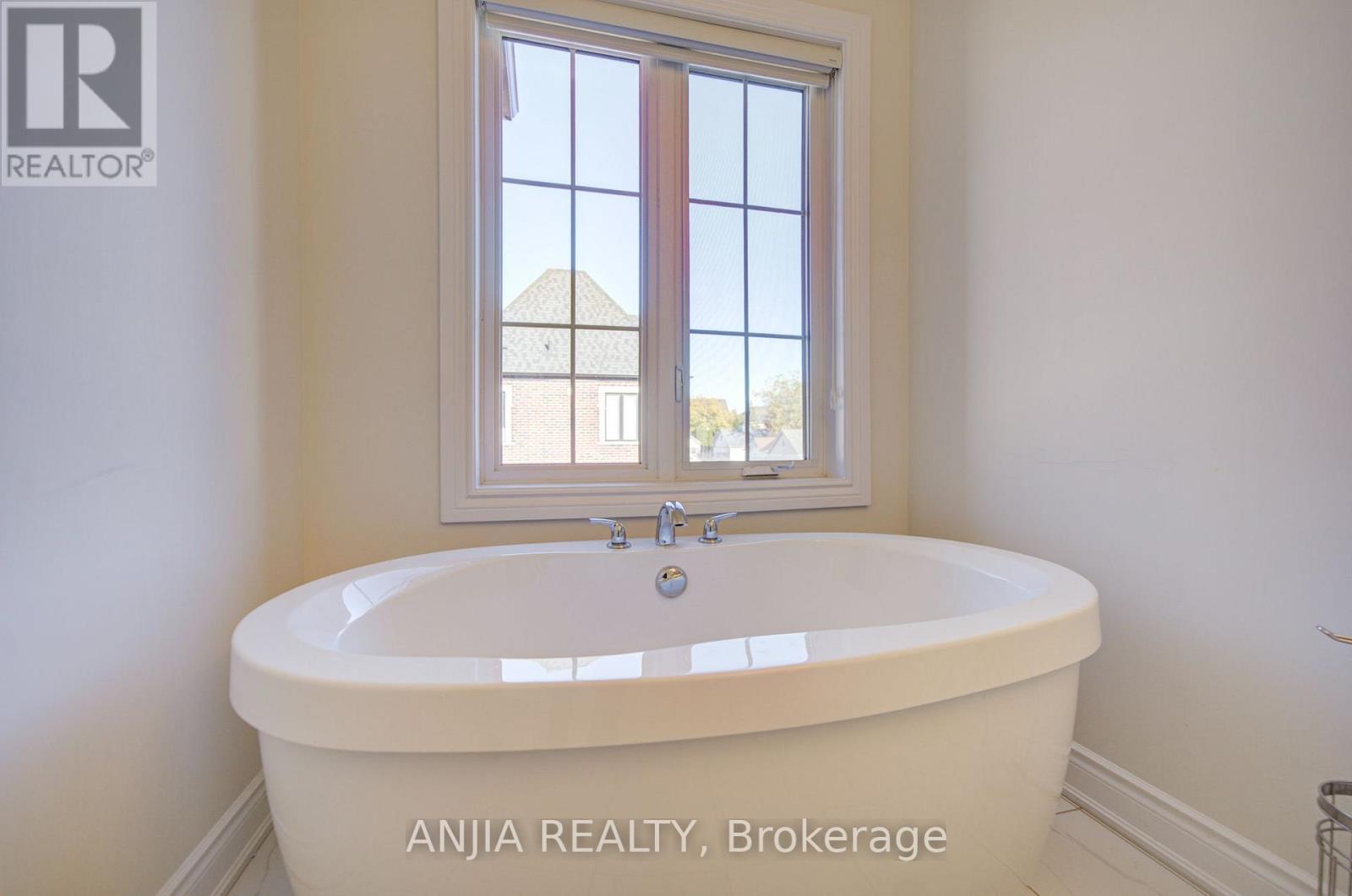 107 Guardhouse Crescent, Markham, ON photo 43
