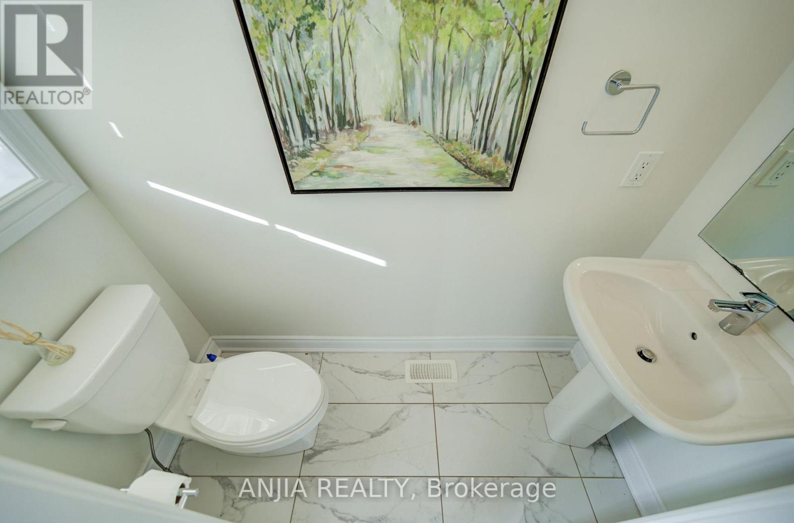 107 Guardhouse Crescent, Markham, ON photo 5