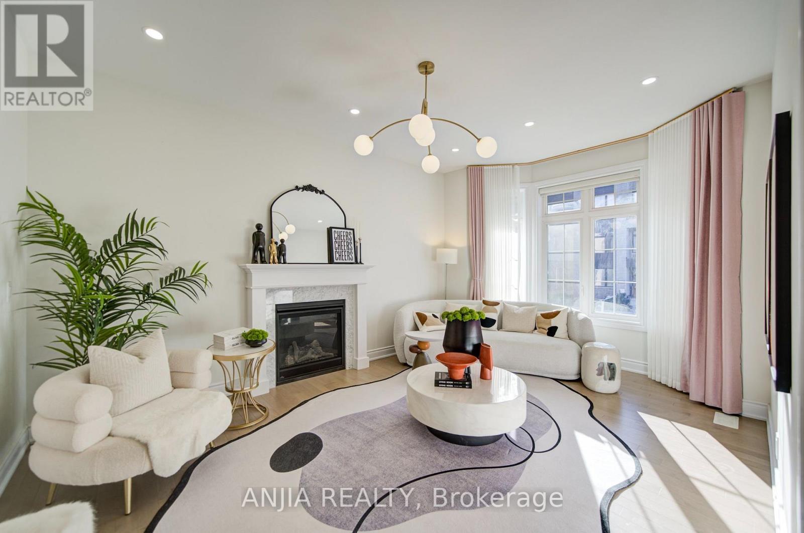107 Guardhouse Crescent, Markham, ON photo 8