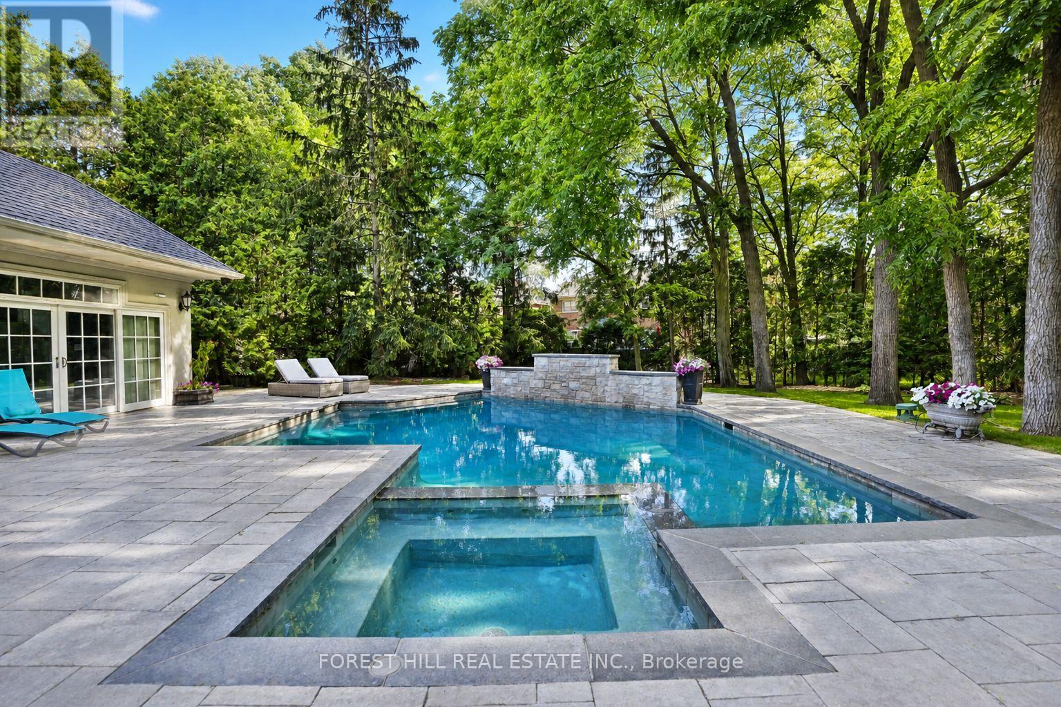 160 Renaissance Court, Vaughan, ON photo 37
