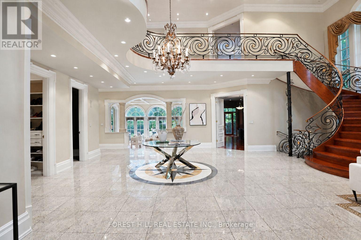 160 Renaissance Court, Vaughan, ON photo 9