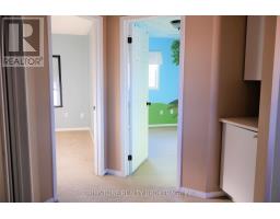 204 Pickett Crescent, Barrie, ON L4N8B1 Photo 17
