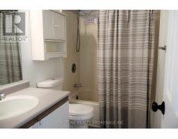 204 Pickett Crescent, Barrie, ON L4N8B1 Photo 18