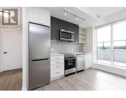 905 - 2300 St. Clair Avenue W, Toronto, ON M6N1K8 Photo 10
