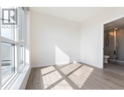 905 - 2300 St. Clair Avenue W, Toronto, ON M6N1K8 Photo 16