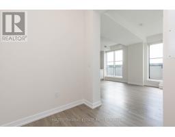905 - 2300 St. Clair Avenue W, Toronto, ON M6N1K8 Photo 9