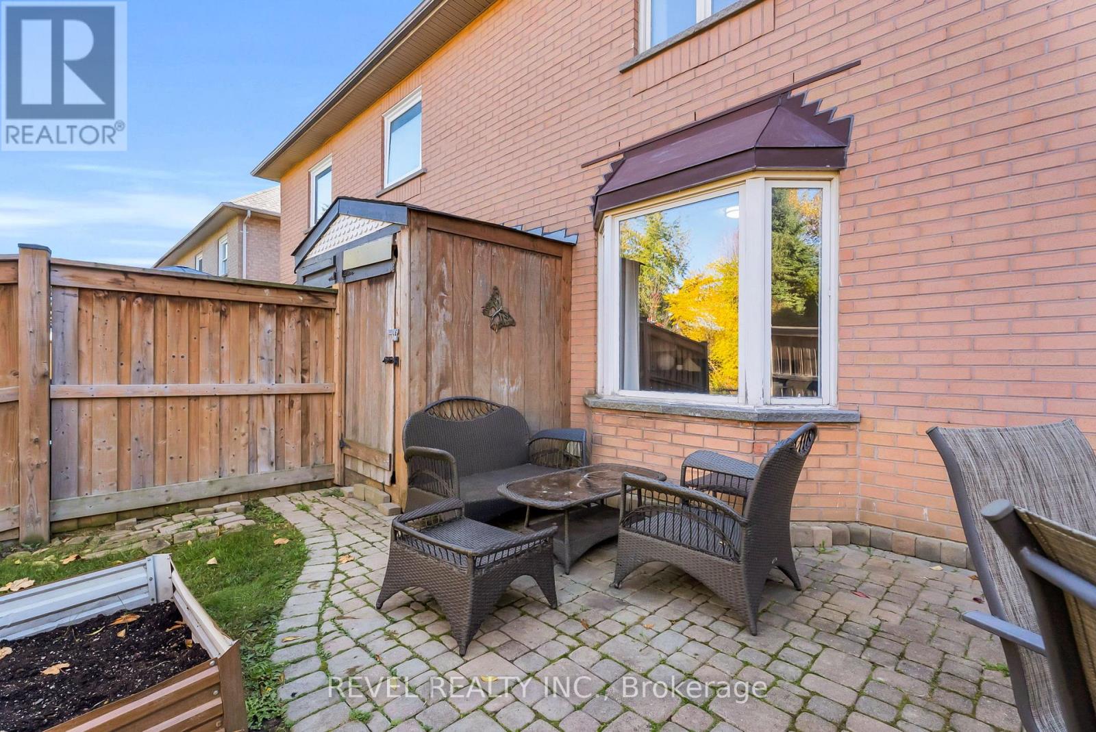 100 Pressed Brick Drive, Brampton, ON photo 25