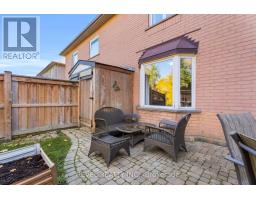 100 Pressed Brick Drive, Brampton, ON L6V4K4 Photo 25