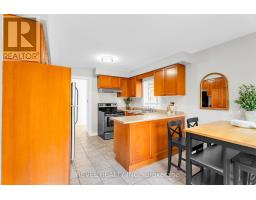 Bedroom 3 - 100 Pressed Brick Drive, Brampton, ON L6V4K4 Photo 6