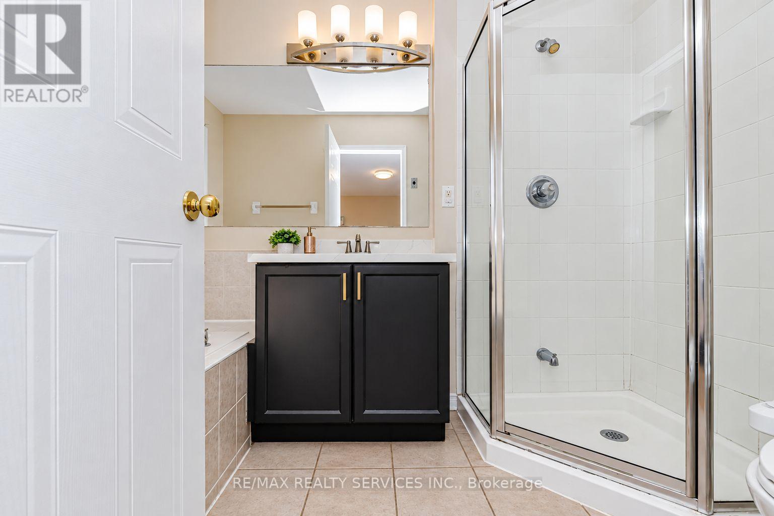 1857 Stevington Crescent, Mississauga, ON photo 21