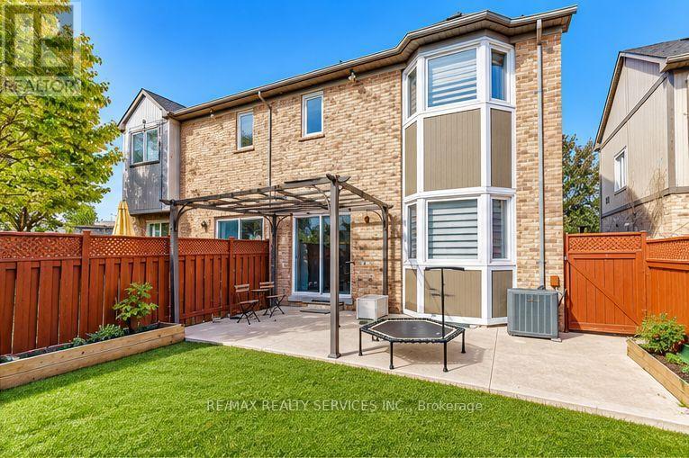 1857 Stevington Crescent, Mississauga, ON photo 42