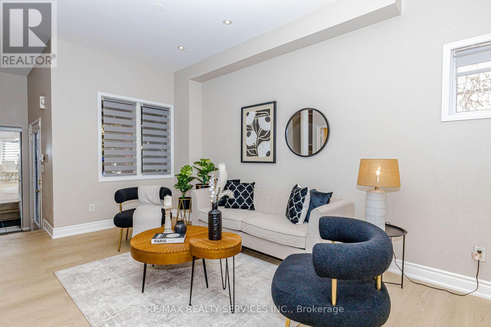 1857 Stevington Crescent, Mississauga, ON photo 7