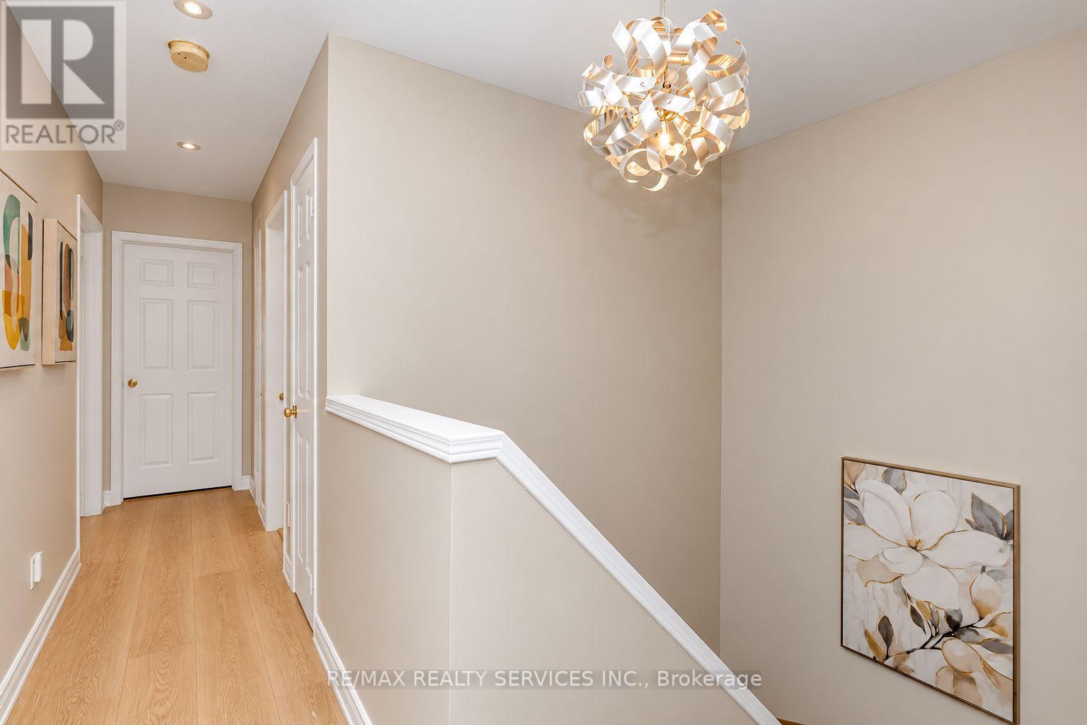 1857 Stevington Crescent, Mississauga, ON photo 9