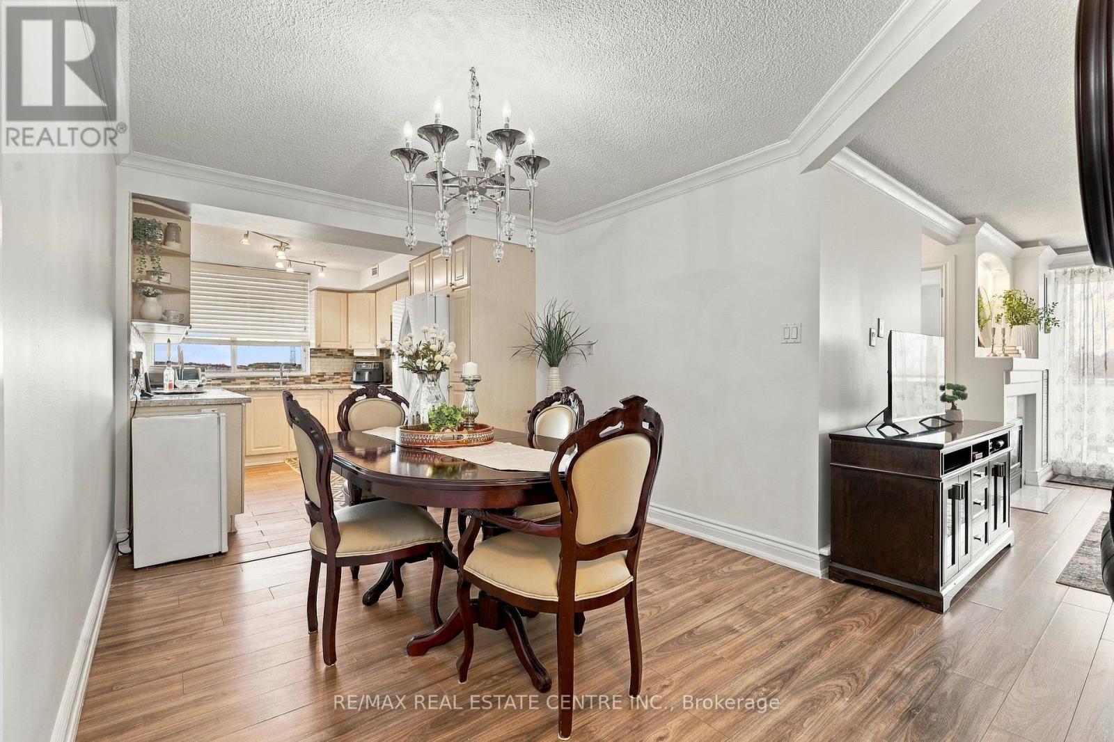 1110- 355 Rathburn Road East, Mississauga, ON photo 10