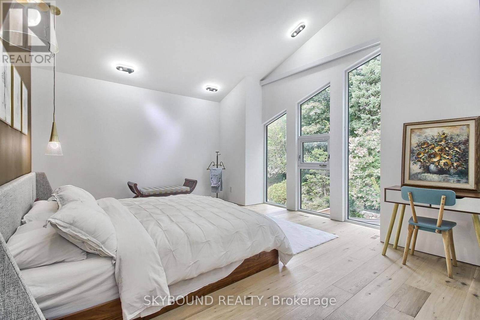 5 Hatton Court, Toronto, ON photo 24
