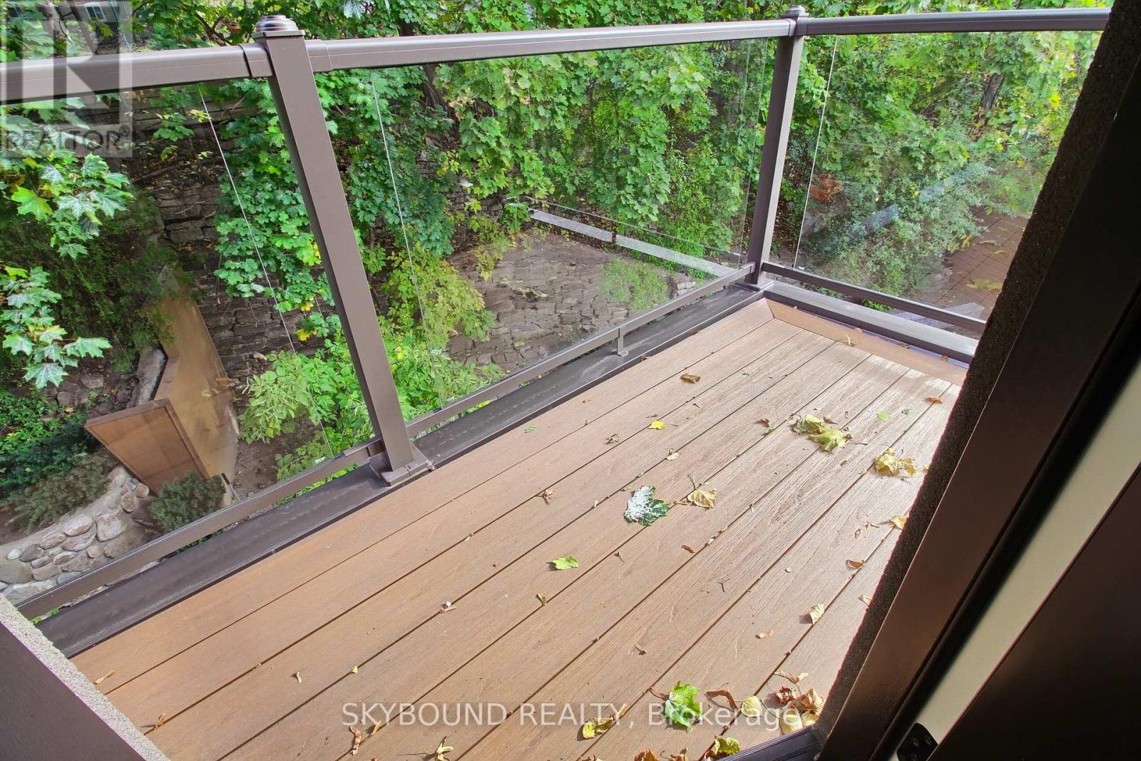 5 Hatton Court, Toronto, ON photo 35