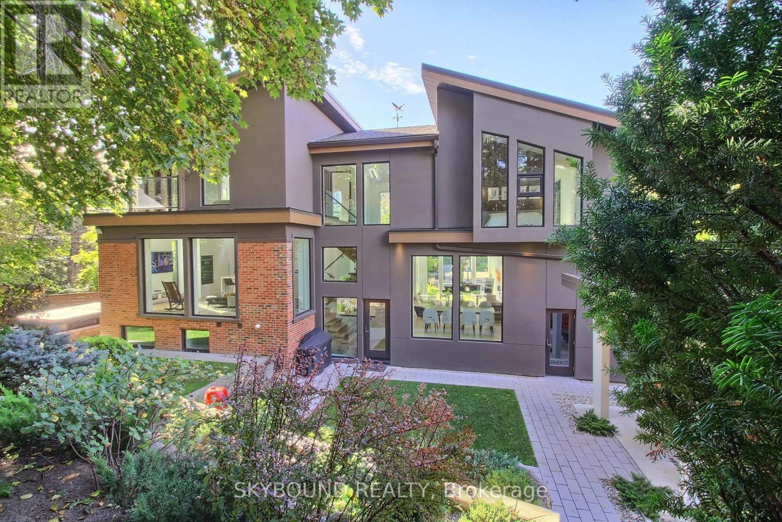 5 Hatton Court, Toronto, ON photo 48