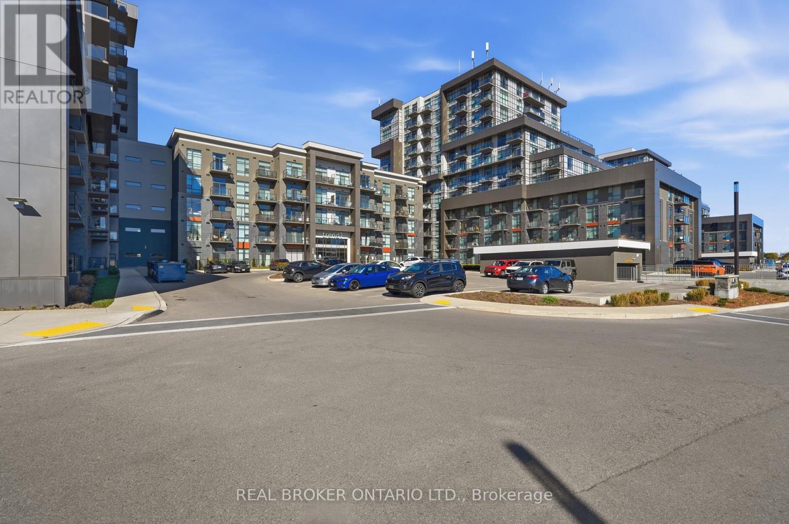 425- 450 Dundas Street East, Hamilton, ON