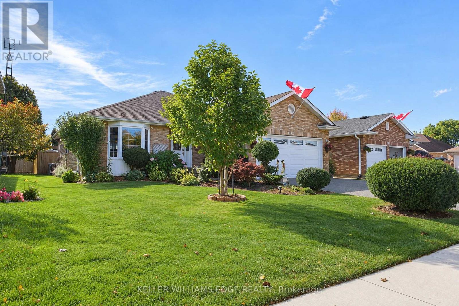 93 Wellandvale Drive, Welland, ON photo 1