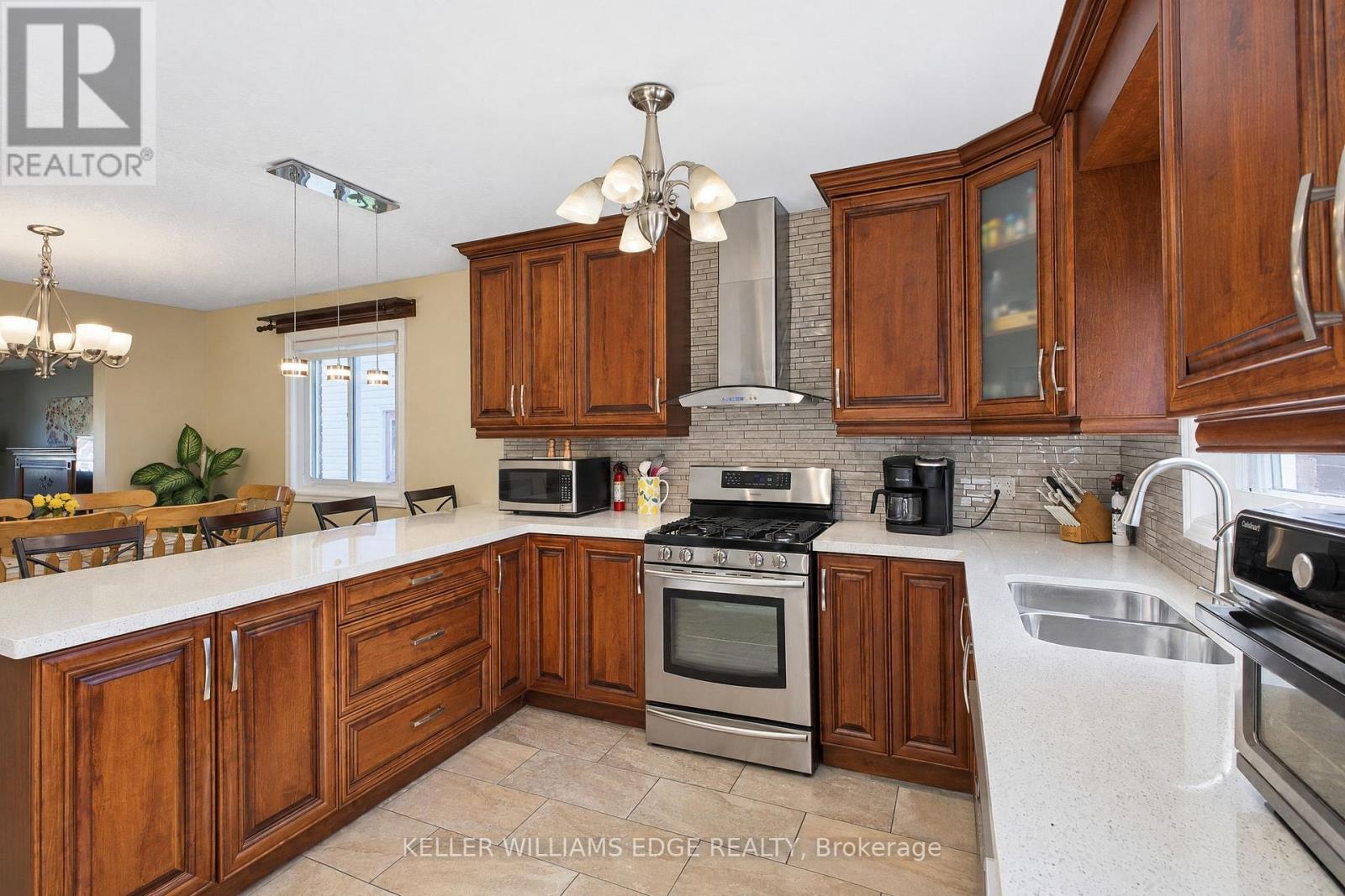 93 Wellandvale Drive, Welland, ON photo 13