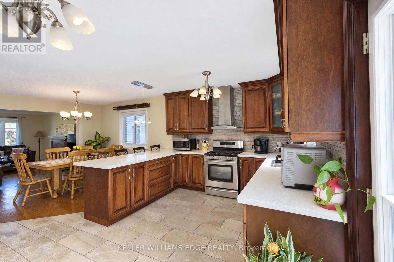 93 Wellandvale Drive, Welland, ON photo 15
