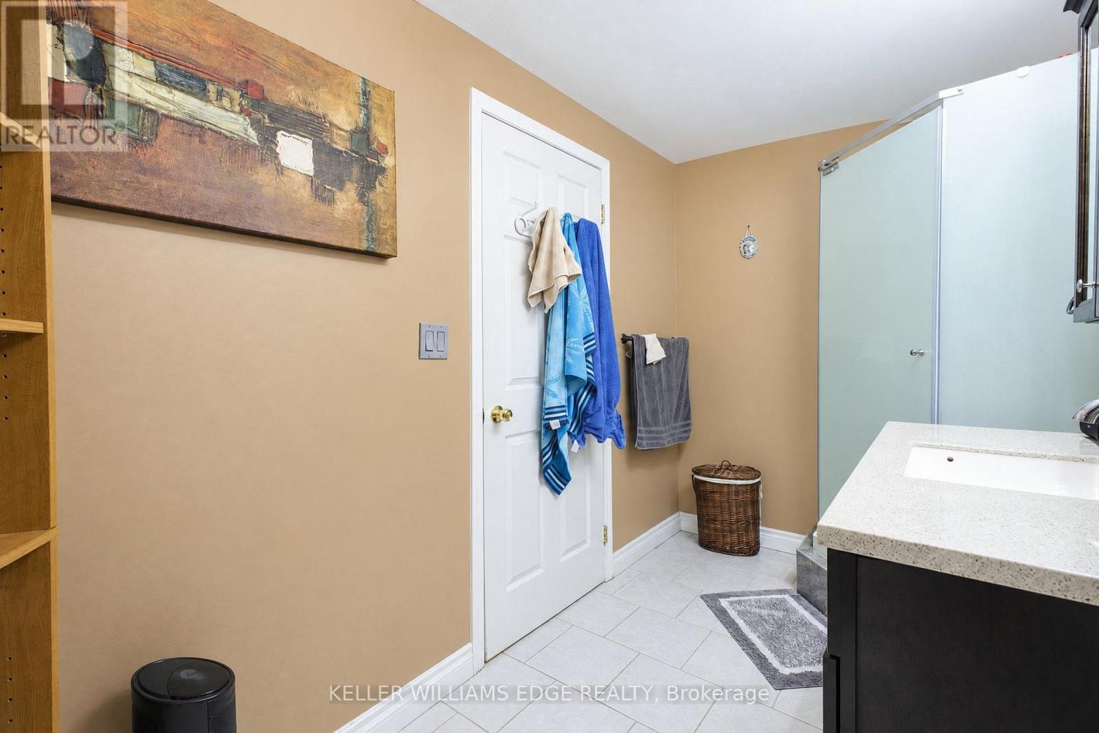 93 Wellandvale Drive, Welland, ON photo 39