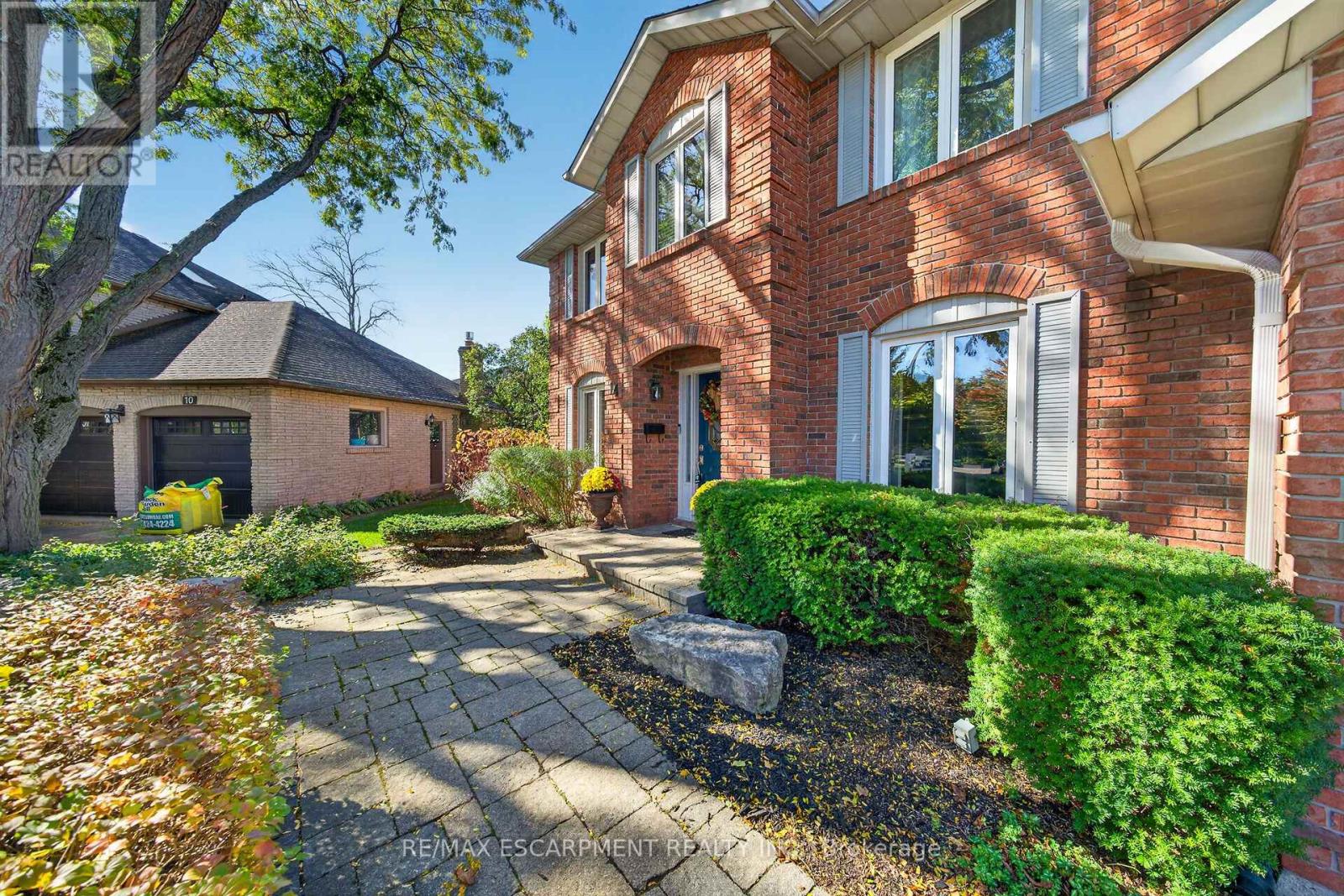 14 Cottonwood Court, Hamilton, ON photo 4