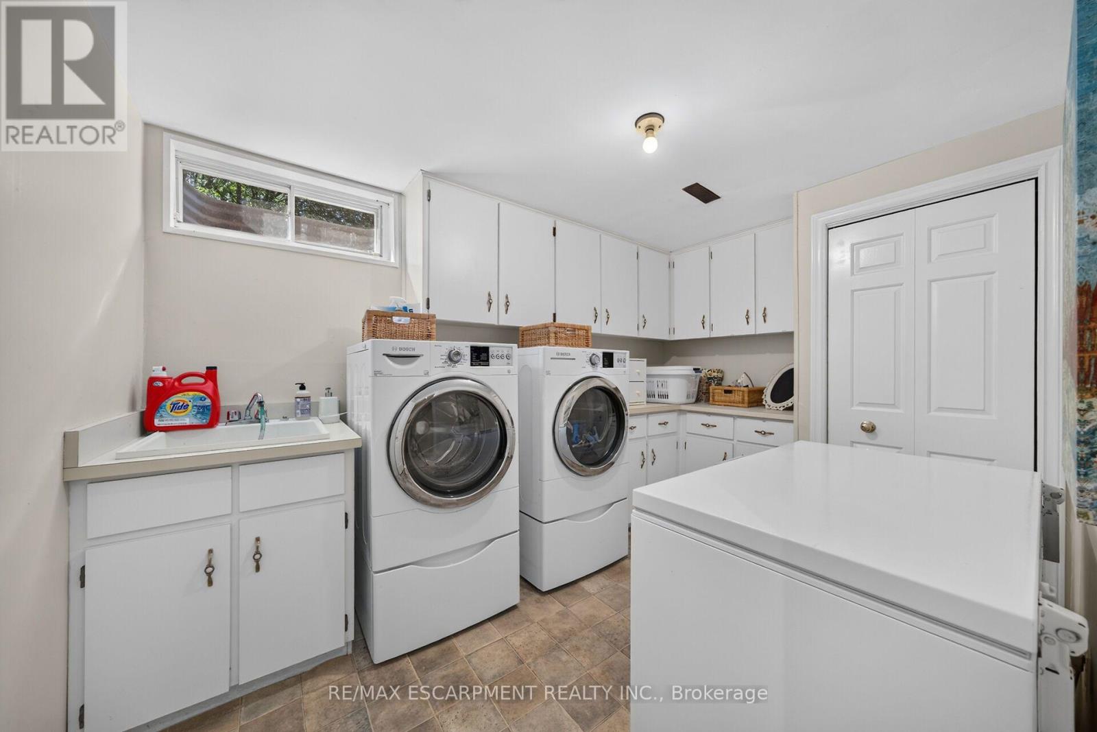 14 Cottonwood Court, Hamilton, ON photo 42