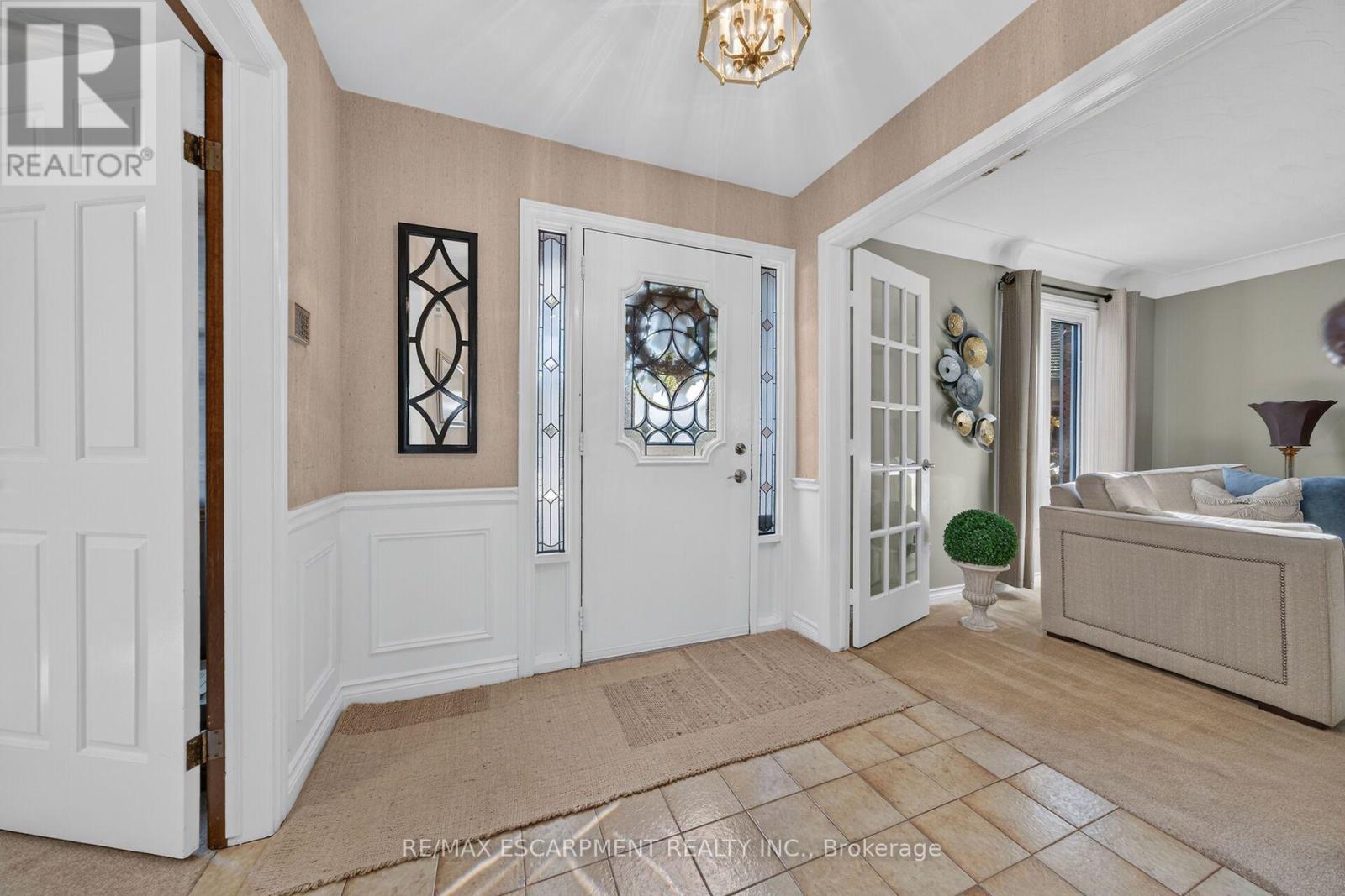 14 Cottonwood Court, Hamilton, ON photo 5