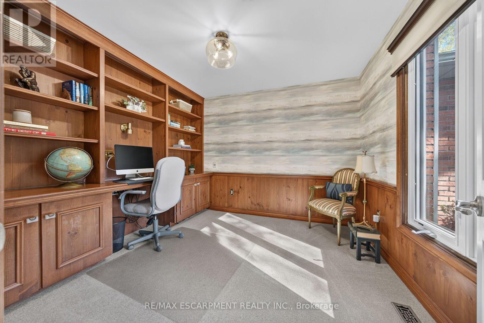 14 Cottonwood Court, Hamilton, ON photo 6