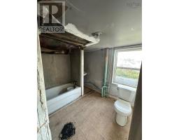 103 Bay Street, Sydney, NS B1N2J6 Photo 12