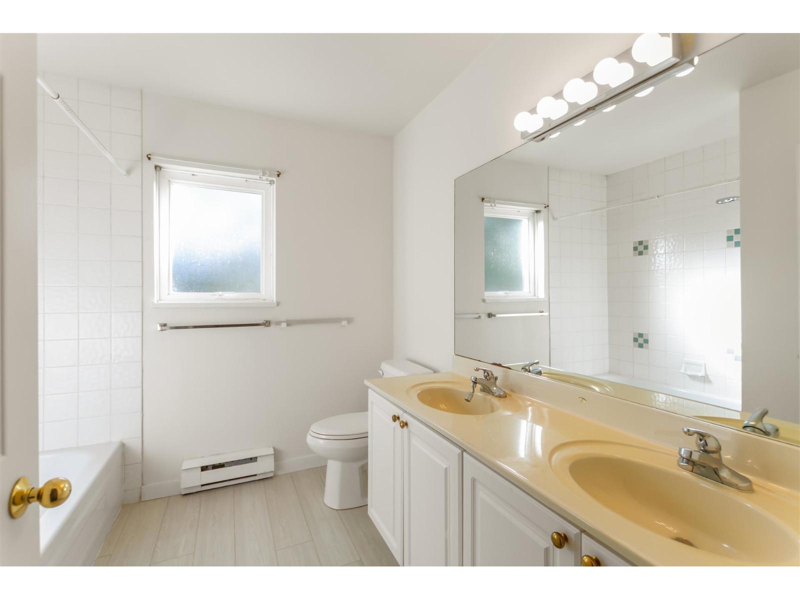 Photo of 8 13660 84 AVENUE 22
