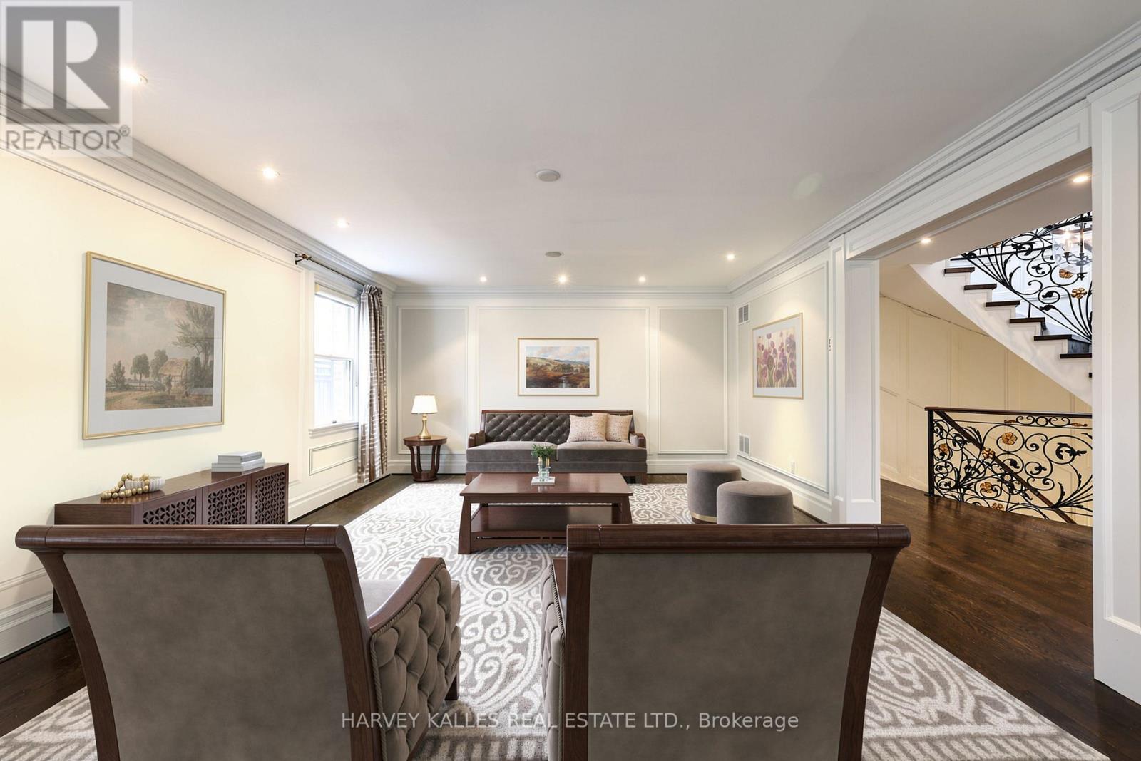 6 PENWOOD CRESCENT - 8