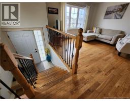 897 Bernard Street, photo 11