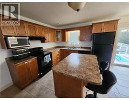 897 Bernard Street, photo 14