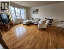 897 Bernard Street, photo 8