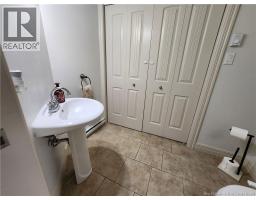 897 Bernard Street, photo 21