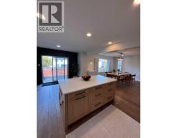 18 Sarcee Place W, Lethbridge, AB T1K7J6 Photo 11
