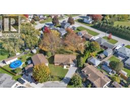 4pc Bathroom - 5 Royal Crescent, Chatham Kent, ON N0P1Z0 Photo 7