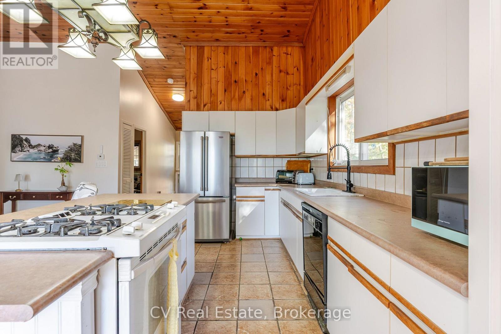 64 Wahnekewening Drive, Tiny photo 23