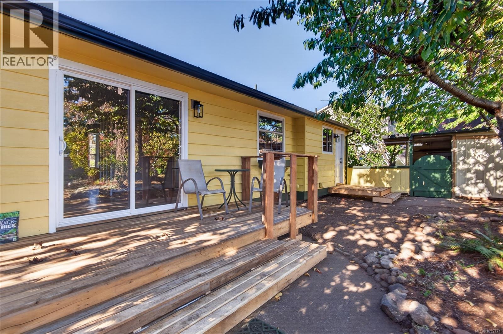 733 Marina Blvd - 13