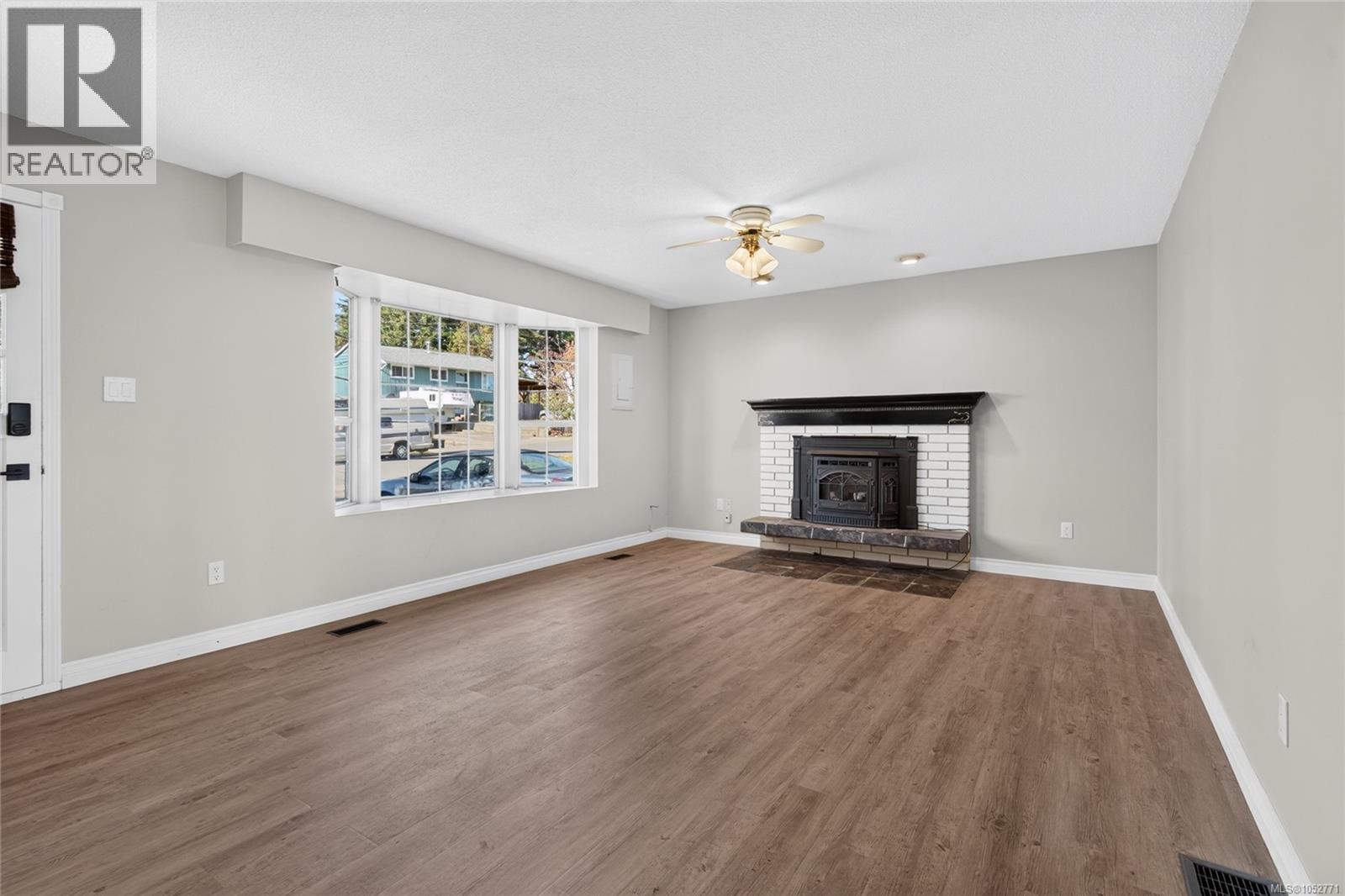 733 Marina Blvd - 20