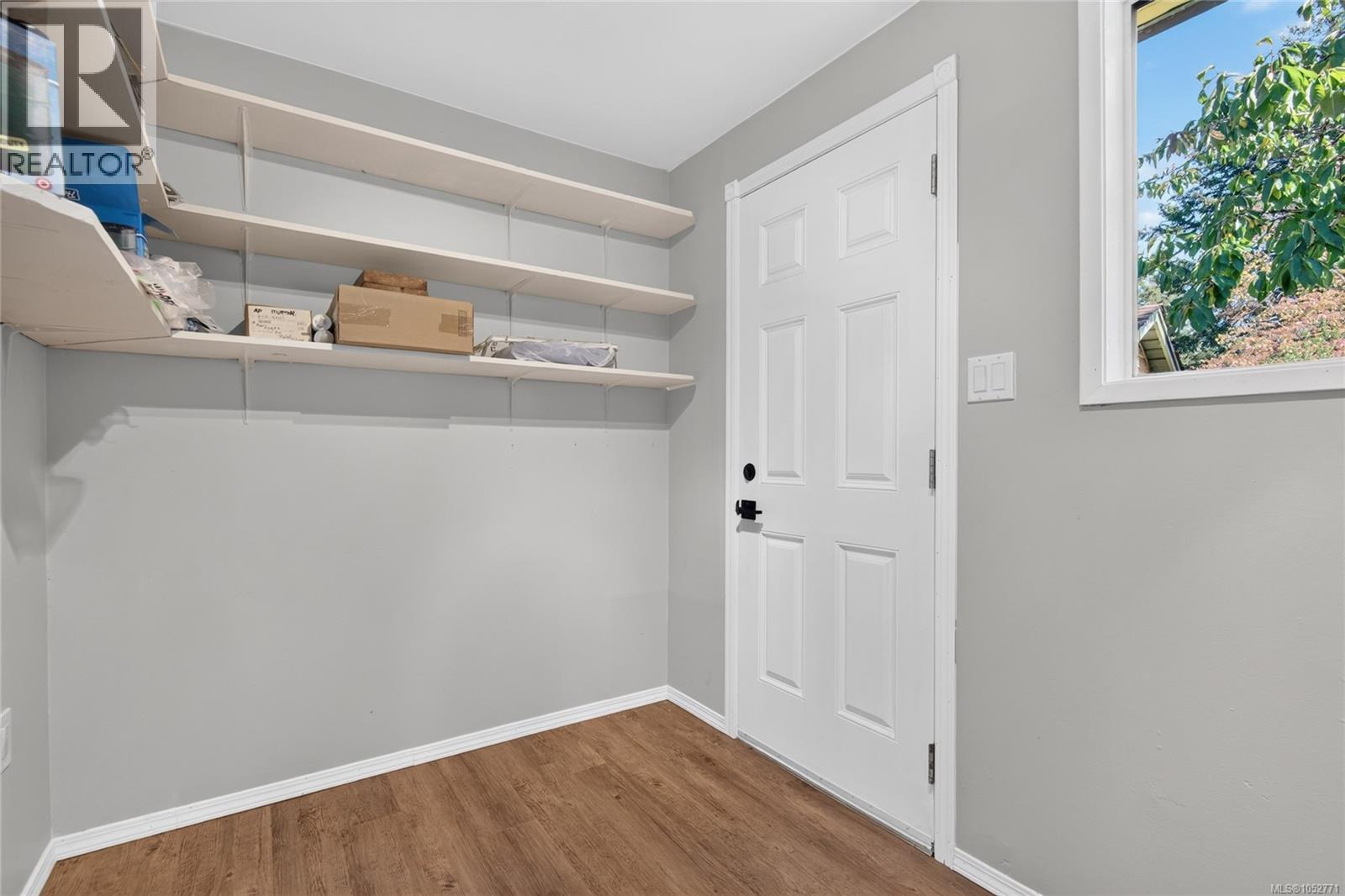 733 Marina Blvd - 34
