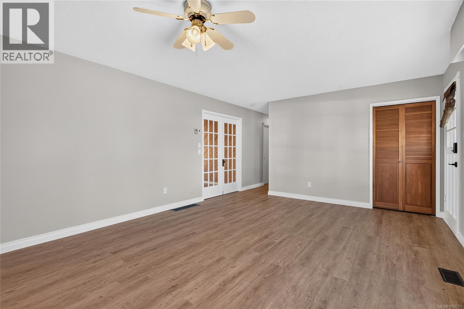 733 Marina Blvd - 22