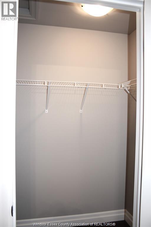 719 FALERIA STREET Unit# UPPER, Lakeshore — photo 11