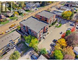 361 Lancaster Street W Unit# A13, Kitchener, ON N2H4V4 Photo 20
