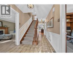 Mud room - 14 Cottonwood Court, Ancaster, ON L9G3W1 Photo 7