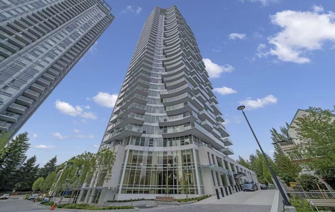 13768 100 AVENUE, Surrey