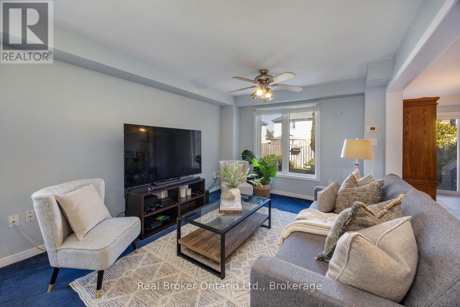 213 Hutton Place, Clarington, ON photo 16